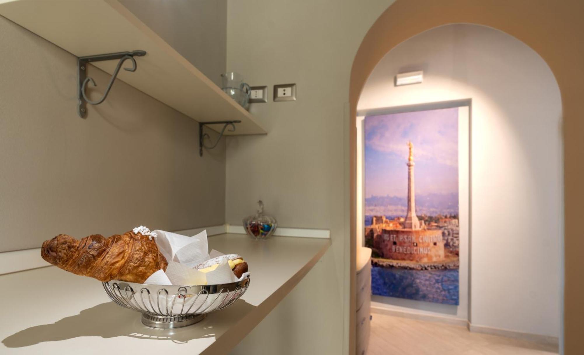 Conte Cavour Hotell Messina Exteriör bild